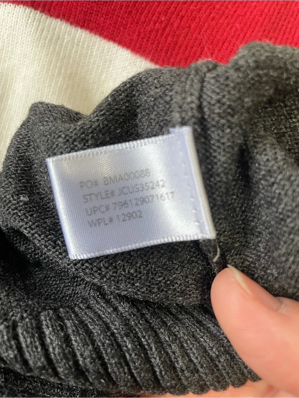 U.S. Polo Assn. neck pullover